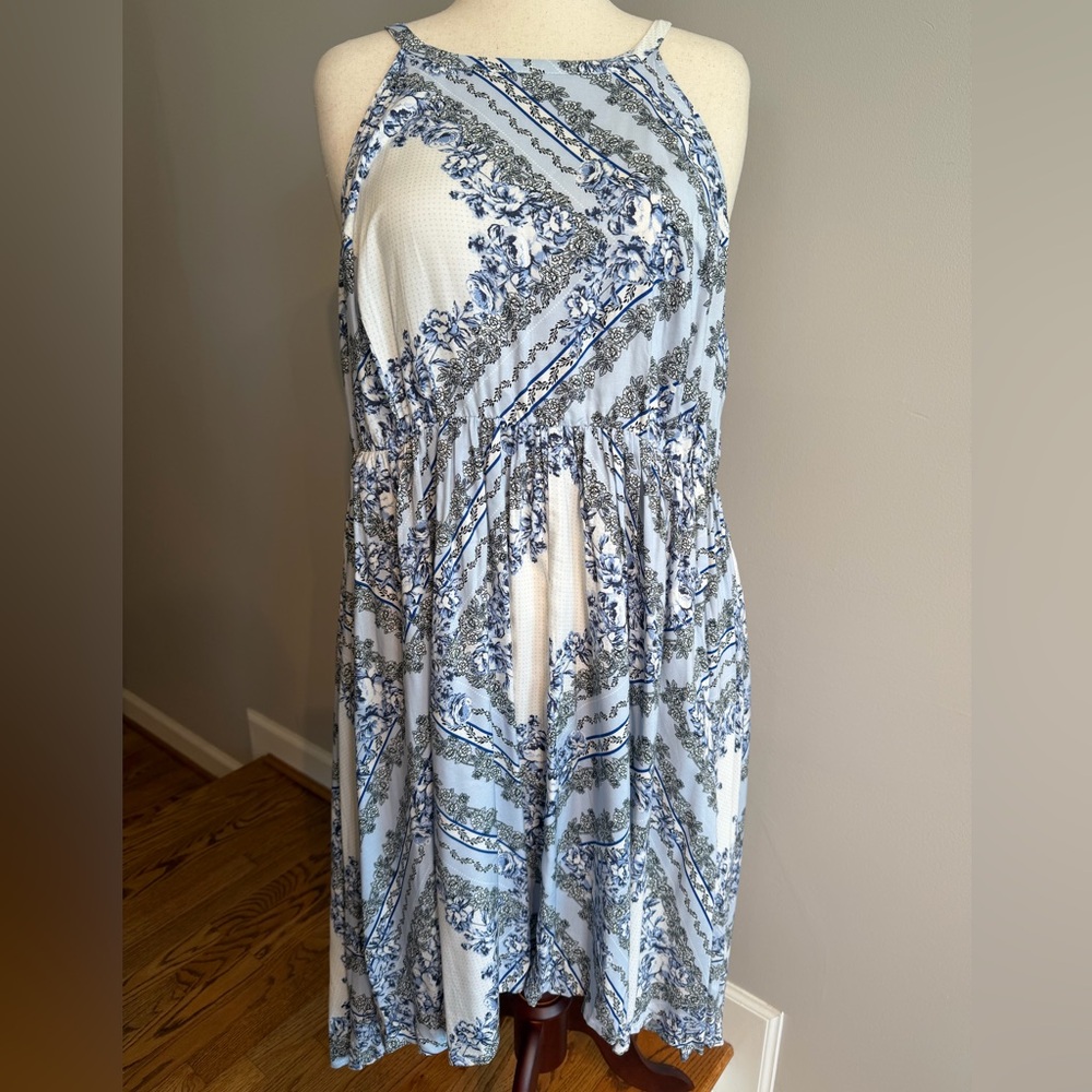 Torrid Blue/White Bandana Paisley Hi-Lo High Neck Dress-Torrid Size 3 (22-24,3X)